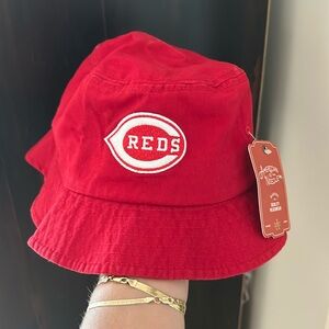 NWT Cincinnati Reds bucket hat size S/M